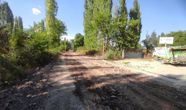 Kuşu Gölsefası yolu tamamlanıyor.