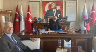 SİVASLI BELEDİYE BAŞKANI HÜRRÜYET ŞAFAK EGEM ÖZEL'E KONUK OLDU.
