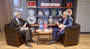 Kütahya Belediye Başkanı Prof.Dr. Alim Işık ''Vazo kule yapılacak.''