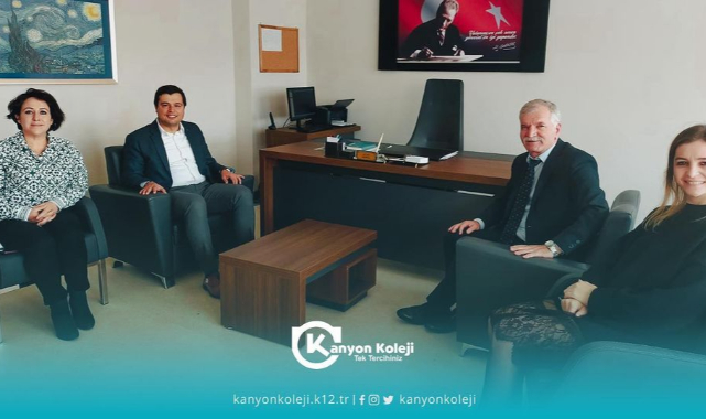 BELEDİYE BAŞKANI MEHMET ÇAKIN ÖĞRETMENLER GÜNÜ MÜNASEBETİYLE KANYON KOLEJİNİ ZİYARET GERÇEKLEŞTİRDİ