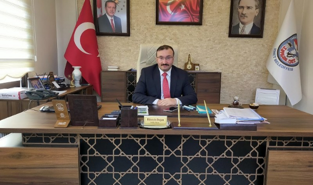 Emet Belediye Başkanı Hüseyin DOĞAN, Emet Hisarcık Karma Sanayi Kooperatifi hakkında bilgi verdi ve yatımcıları Emet'e davet etti.