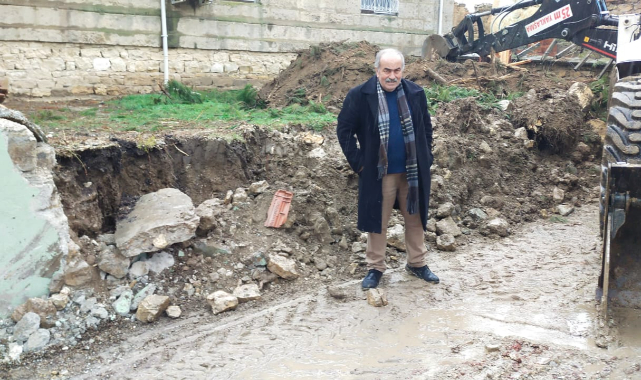 Orta köy Muhtarı İlyas Sungur çalışmalarına bir yenisini daha ekleyerek Ortaköy halkına hizmet vermeye hızla devam ediyor.