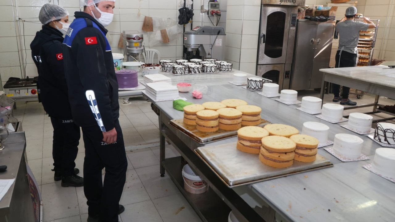 Uşak'ta Ramazan ayı öncesi zabıta denetimleri artırıldı