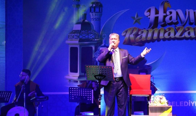 Uşak Kent Orkestrası ve Uşak Belediyesi Tasavvuf Müziği Topluluğu Uşak halkı ile buluştu.