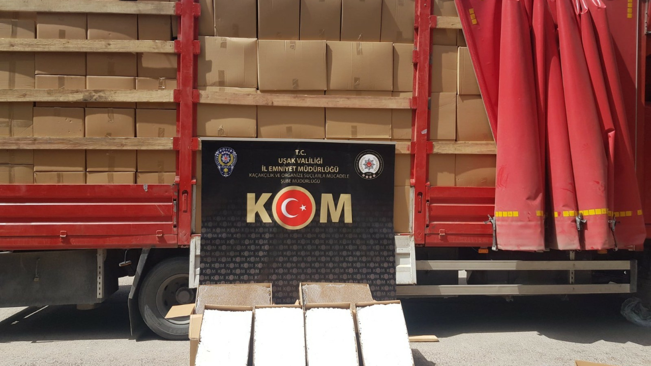 Uşak'ta 8 milyon kaçak sigara ele geçirildi