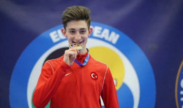 Uşaklı genç karateci Süleyman Aydemir Prag'da düzenlenen 49.Ümit, Genç, U21 Avrupa Karate Şampiyonasında Altın madalya aldı.