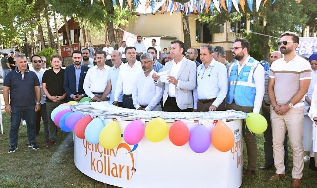 Ak Parti Uşak İl Teşkilatı 15 Temmuz Dolayısıyla Bir Basın Açıklaması Yaptı.