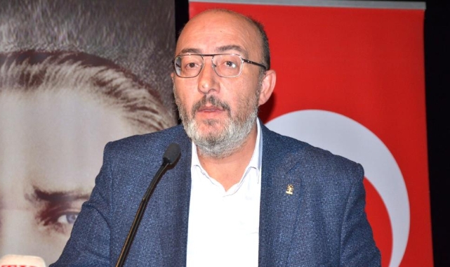 AK Parti Kütahya İl Başkanı Mustafa Önsay,