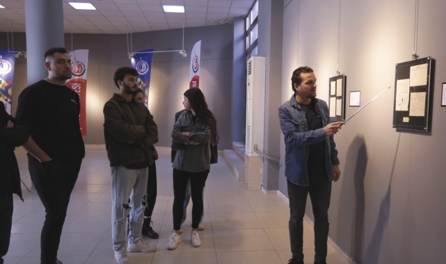 Uşak Tarihinden Yüz Belge