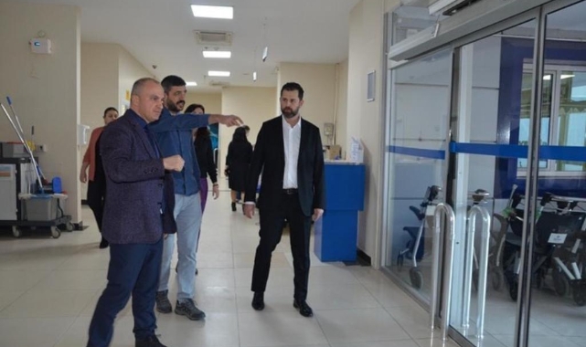 İl Sağlık Müdürü Op. Dr. Mehmet Akdağ ve Sağlık Hizmetleri Başkanı Dr. Yasin Köprü,Özel Öztan Hastanesini Ziyaret Etti