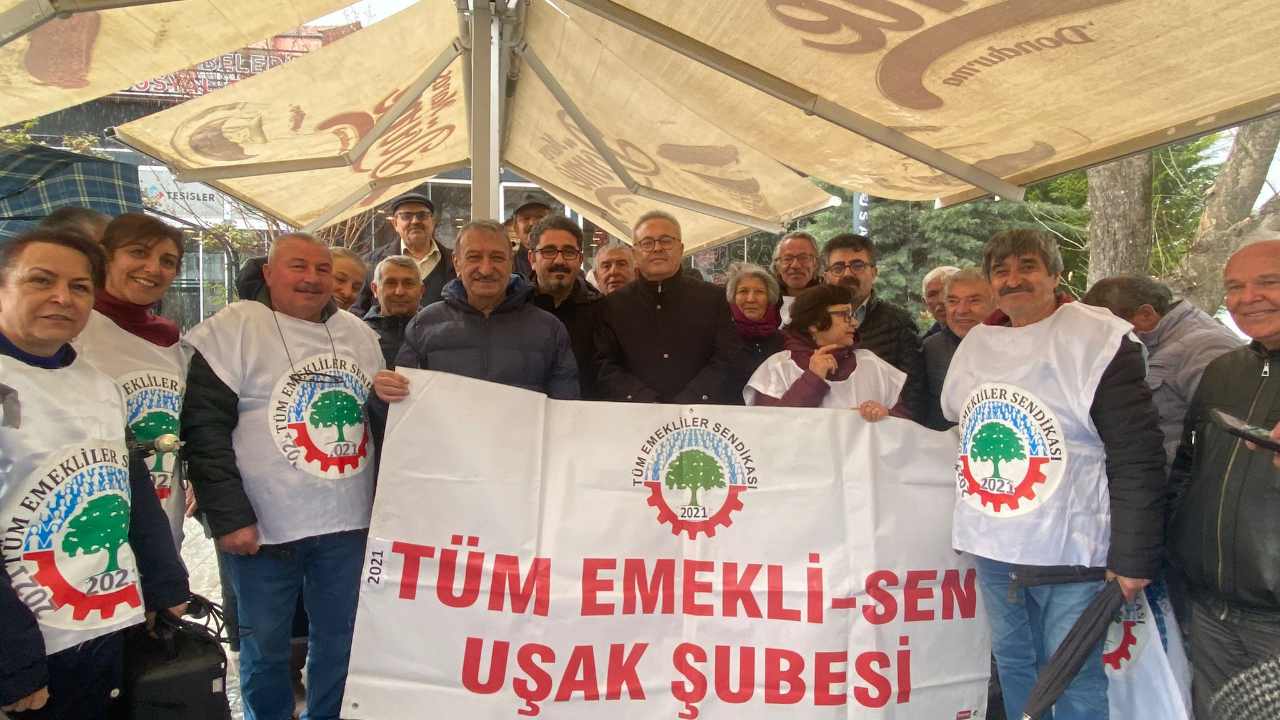 2021 Tüm Emekliler Sendikası “İnsanca Yaşayacak Bir Ücret İstiyoruz”