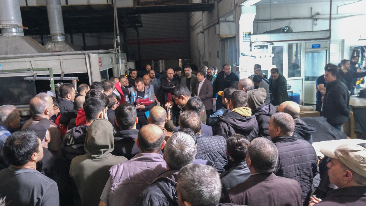 AK PARTİ MİLLETVEKİLİ ADAYI AV.FAHRETTİN TUĞRUL'A UOSB İLGİ YOGUNDU.