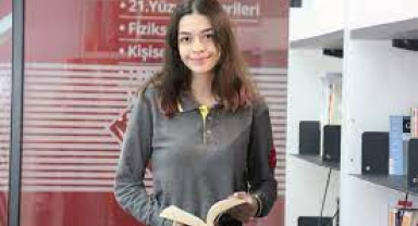 Gül Karen Aça Kimdir? Tüm Dünyaya Adını Duyuran Gül Karen Aça ,Neden Gündemde?