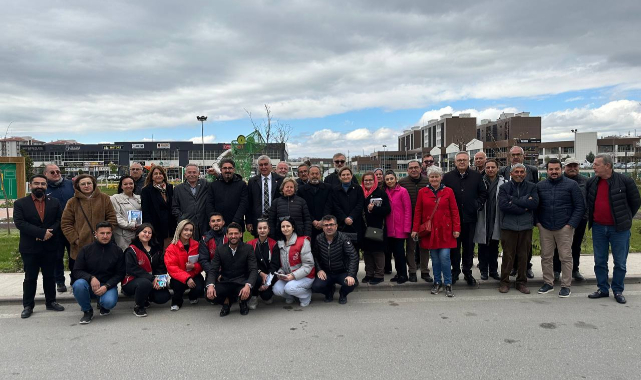 KENTSEL DÖNÜŞÜM TOKİ ZİYARETİNDE CHP MİLLETVEKİLİ ADAYLARINA YOĞUN İLGİ.
