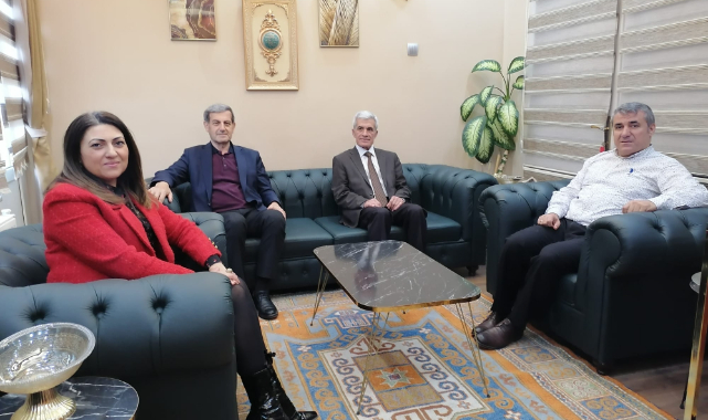 SİMAV ESKİ BELEDİYE BAŞKANI SÜLEYMAN ÖZKAN EGEM TV'Yİ ZİYARET ETTİ