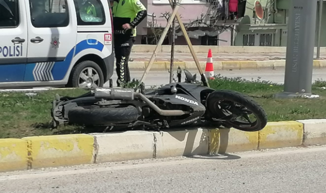 Uşak'ta Motosiklet Kazası : 1 Yaralı
