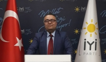 UŞAK SİYASETİNDE ÖNEMLİ GELİŞME İYİ PARTİDEN İSTİFA EDEN KARTAL ŞAHİN CUMHUR İTTİFAKINI DESTEKLEME KARARI ALDI