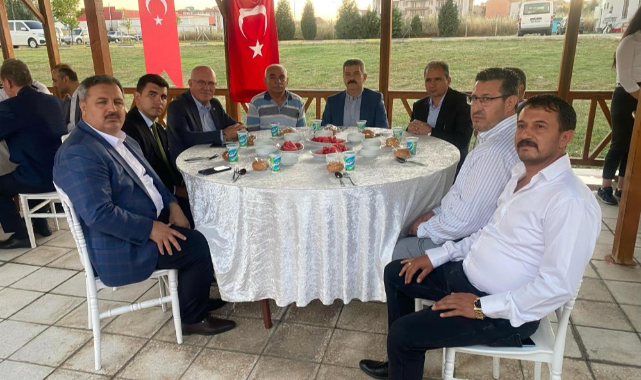 Vali Ergün, cemevinde düzenlenen iftara katıldı