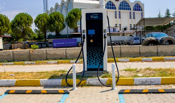 TRUGO Elektrikli Araç Şarj İstasyonu, Uşak Organize Sanayi Bölgesine Kuruldu