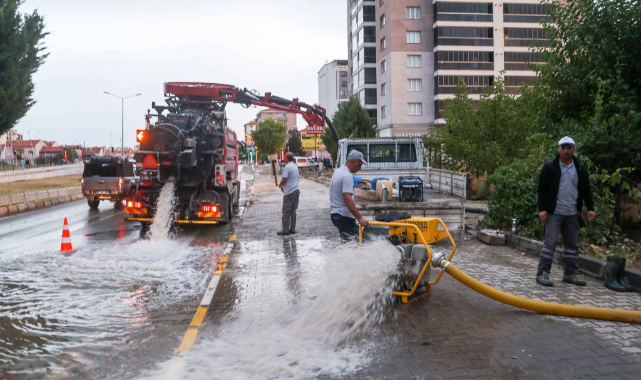UŞAK’TA YAĞIŞ MİKTARI REKOR SEVİYELERE VARDI