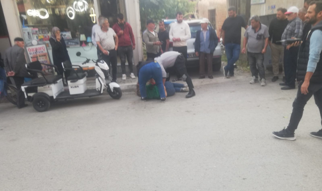 Eşi ve onunla ilişkisi olduğunu düşündüğü kişiyi bıçakladı