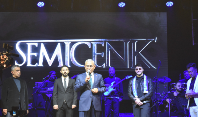 Semicenk, Kütahya'yı salladı! Rekor katılımla Kütahya çoştu!