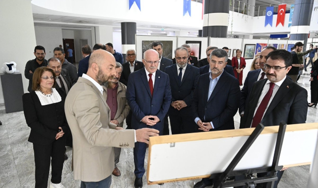Uşak Üniversitesi, Cumhuriyetin 100. yılını dolu dizgin etkinliklerle kutluyor