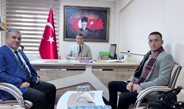 Egem TV Yönetim Kurulu Başkanı Soner Demiröz Banaz Kaymakamı Cuma Emeç'i Ziyaret Etti