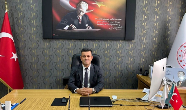 Uşak İl Sağlık Müdürü Uzm. Dr. Erkan Güvenç 1-30 Akciğer Kanseri Farkındalık Ayı nedeniyle yazılı bir açıklama yayınladı