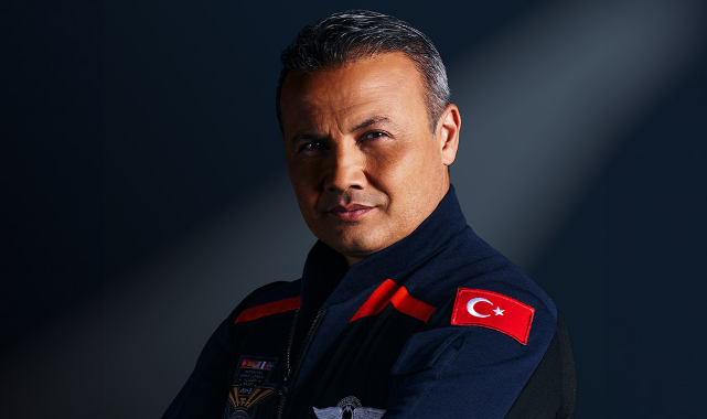 Alper Gezeravcı’nın uzaydaki ilk sözleri “İstikbal göklerdedir” oldu