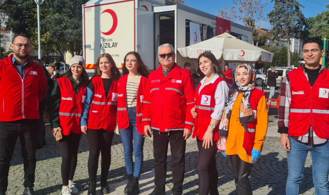 Uşak Kızılay Kan Bağış Merkezi