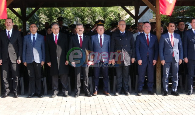 Çanakkale şehitleri Uşak'ta törenle anıldı
