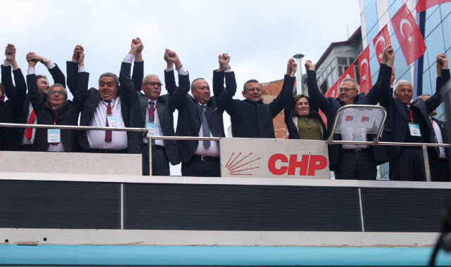 CHP Genel Başkanı Özel, Uşak'ta Halk Buluşması'nda konuştu: