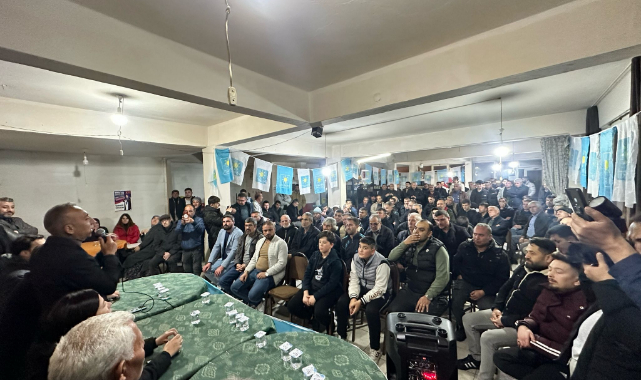 İYİ PARTİ ADAYI MUHAMMET GÜR, YİNE SALONLARI DOLDURUP TAŞIRDI.