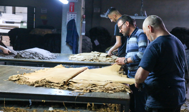 Uşak'taki deri işleme tesisleri, kurban derilerini bekliyor