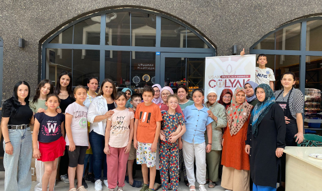 Çölyak El Ele Derneği, glütensiz mantı etkinliği düzenledi