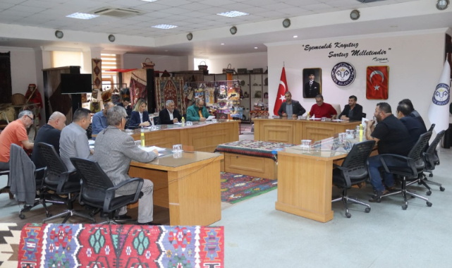 BAŞKAN YILMAZ TOZAN BAŞKANLIĞINDA, Eşme Belediye Meclisi Ekim Ayı Toplantısı Gerçekleştirildi