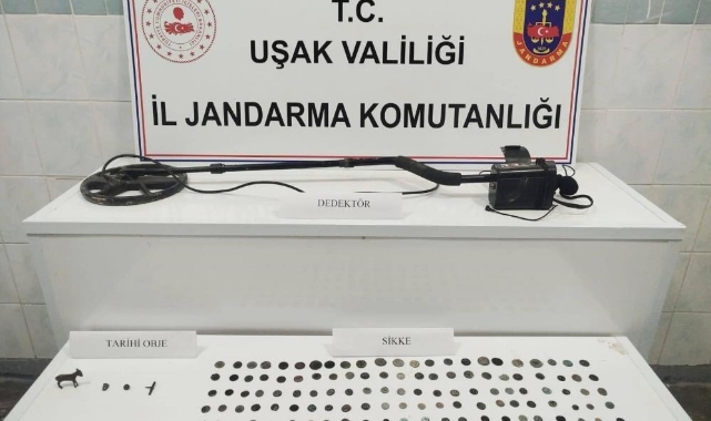 Uşak'ta 161 sikke ele geçirildi
