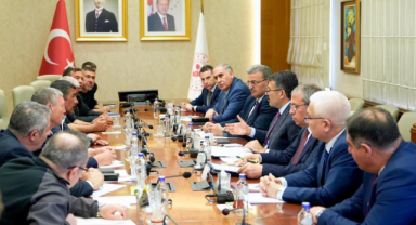 Ankara’daki maden işçilerinin yaşadığı sıkıntıya uşaklı hemşehrimiz İçişleri Bakan yardımcısı Ali Çelik son noktayı koydu 