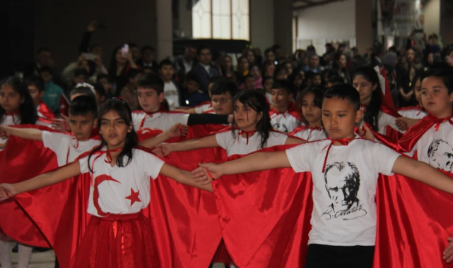 Eşme'de 23 Nisan Coşkusu