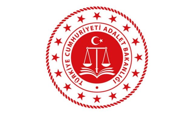 Uşak 15 dosya ile Adalet Bakanlığı'nın masasında.