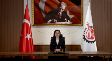 UŞAK BELEDİYE BAŞKAN VEKİLİ AV. HATİCE TEREKECİ ÖZKAN, 23 NİSAN ULUSAL EGEMENLİK ve ÇOCUK BAYRAMI DOLAYISIYLA BİR KUTLAMA MESAJI YAYINLADI