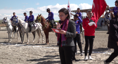 Uşak Belediyesi tarafından düzenlenen 11. Geleneksel Atlı Cirit Turnuvası gerçekleştirildi.