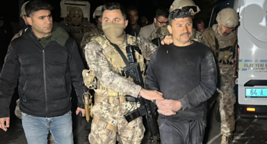 Uşak'ta kavga ihbarına giden polislere ateş açan şüpheli tutuklandı