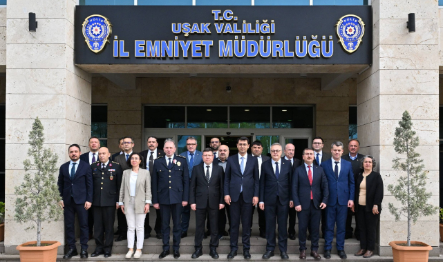 Uşak Valisi Serdar Kartal, Polis Haftası Resepsiyonuna Katıldı