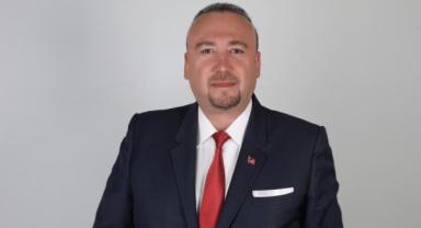 Etkin pişmanlık ifadesi veren Özkan Yalım: 