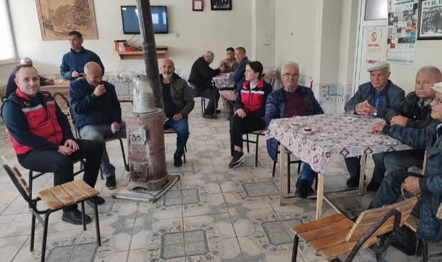 Uşak İl Tarım ve Orman Müdürlüğü ekiplerince sarı pas hastalığına karşı üreticileri bilgilendirdi