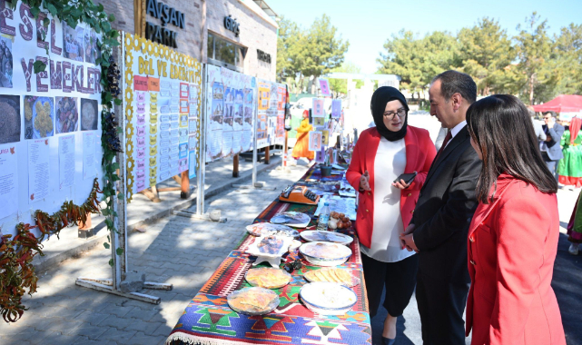 Uşak'ta Harezmi Şenliği gerçekleştirildi 