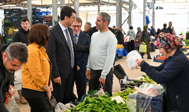 Uşak Valisi Serdar Kartal, Sigorta Semt Pazarını ziyaret etti
