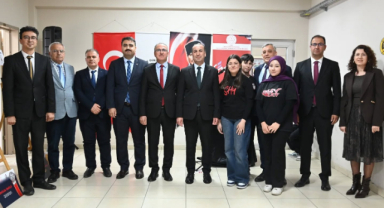 “Yapay Zeka Gözünden Atatürk ve Gençlik Yarışması” Sergi ve Ödül Töreni Gerçekleştirildi